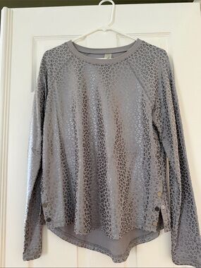 Leopard-Print Long Sleeve Top - Zuda-Metallic Shimmer-Gray